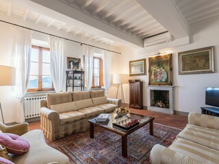 Villa Massa e Cozzile Caratteristiche 23