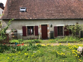 Vakantiehuis Lurcy-Lévis Buitenaudio-opname 3