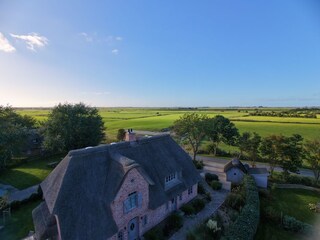 Unser Landhaus liegt am Ortsrand direkt an der Marsch