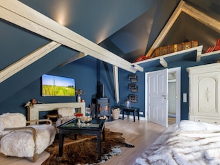 Sitzecke mit Kaminofen