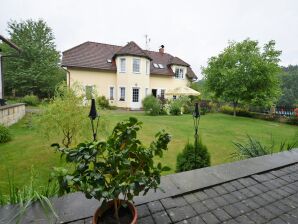 Bella villa a Sýkořice con giardino recintato e piscina - Hrubá skala - image1