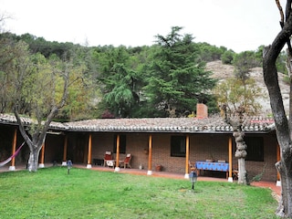 Farmhouse Dueñas Outdoor Recording 2