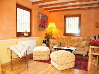 Farmhouse Dueñas Features 25