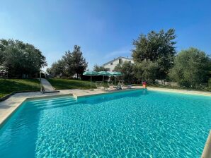 Bellissimo appartamento con piscina a Belvedere Ostrense - Belvedere Ostrense - image1