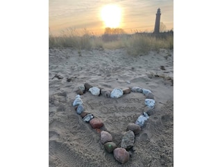 Behrensdorfer Strand mit Leuchtturm