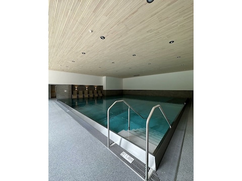 Apartment Appartement/Fewo, Dusche, WC, Wohn-/Schlafraum
