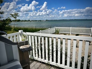 eingezäunte Terrasse mit Blick auf die Schlei