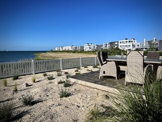 eingezäunte Terrasse mit Blick auf die Schlei