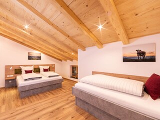 Schlafzimmer 2