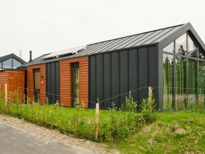 Ferienpark Luxusferienhaus mit Holzofen, das Skigebiet 200m entfernt - Winterberg - image1