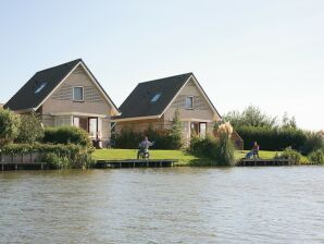 Ferienpark Schönes Haus mit Steg in der Nähe des IJsselmeeres - Medemblik - image1