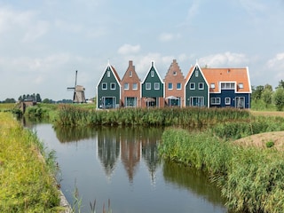 Holiday park Edam-Volendam Environment 16