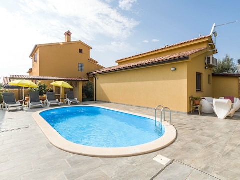 Villa Ambrosiana