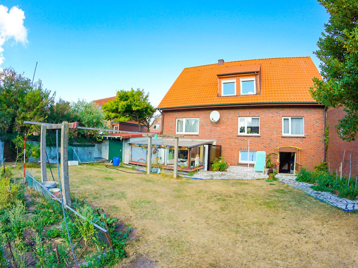Ferienwohnung Im Haus Sommergarten 1