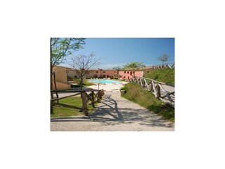 Appartement Gambassi Terme Buitenaudio-opname 4