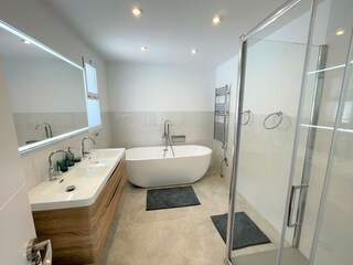 Badezimmer 1 (ensuite)