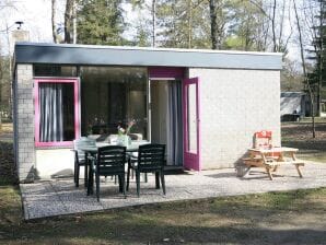 Parc de vacances Bungalow dans les arbres avec lit à baldaquin - Épé - image1