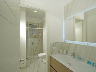 Villa San Felice del Benaco Features 15