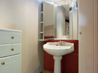 Holiday house Spa Features 21