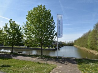 Villa Biddinghuizen Omgeving 33