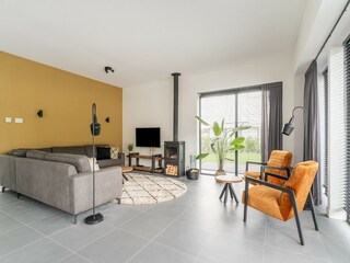 Villa Biddinghuizen Features 10