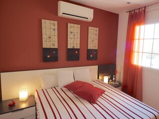2. Schlafzimmer