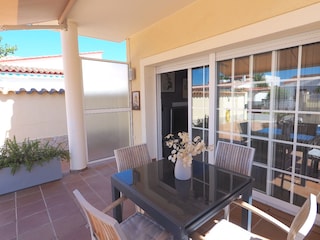vordere Terrasse