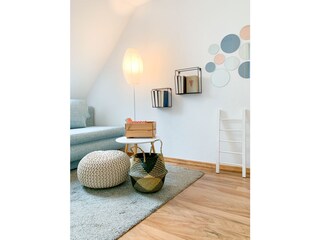 Lesezimmer bzw.2. Schlafzimmer gemütliche Klappcouch
