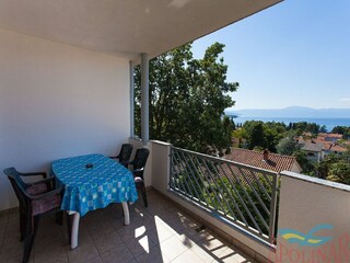 Apartment Malinska Außenaufnahme 6