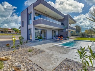 Casa per le vacanze Peroj Registrazione all'aperto 4