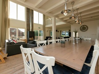 Villa Somme-Leuze Features 25