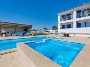 Casa vacacional Vakantiehuis in landelijk Istrië met zwembad en hydromassage