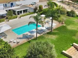 Mediterranean garden with large pool