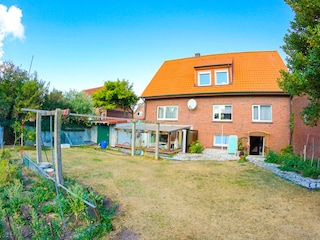 Garten mit Beeten