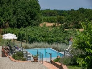 Plüsch-Ferienhaus in Cortona mit Jacuzzi - Riccio - image1