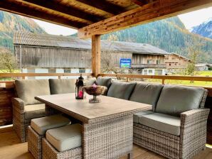 Apartment Flat with whirlpool near the Wildkogel ski area - Neukirchen am Grossvenediger - image1