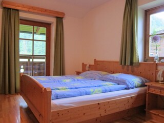 Schlafzimmer 2 mit Balkon