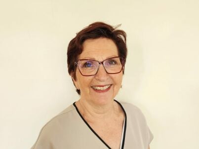 Company Eldorado Suiten - Ms Becky Lee