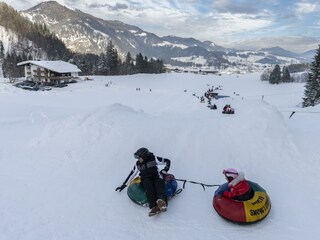 Snowtubing-bei-Staffnerhof-Ferienwohnungen