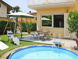 Parco vacanze Villa con piscina fuori terra a Camaiore-precedentemente TUI Ferienhaus - Camaiore - image1