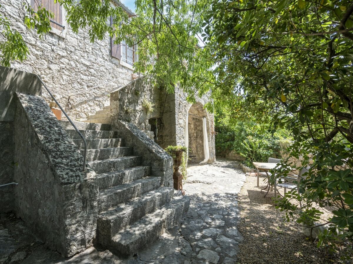 Ferienhaus Labeaume Außenaufnahme 5