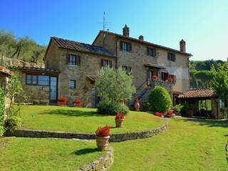 Villa Cortona Outdoor Recording 6