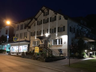 vorne