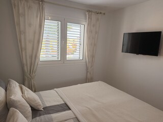 Schlafzimmer mit TV