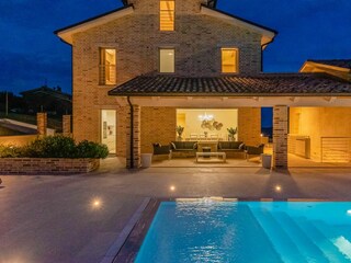 Villa Monterubbiano Buitenaudio-opname 5