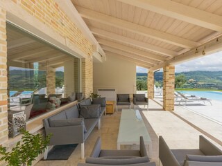 Villa Monterubbiano Buitenaudio-opname 9
