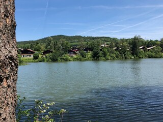 Feriendorf am See gelegen