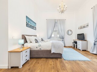 Villa Tunes  23