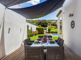 Villa Tunes  36