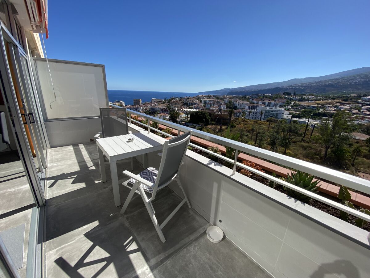 Terrasse mit Meerblick